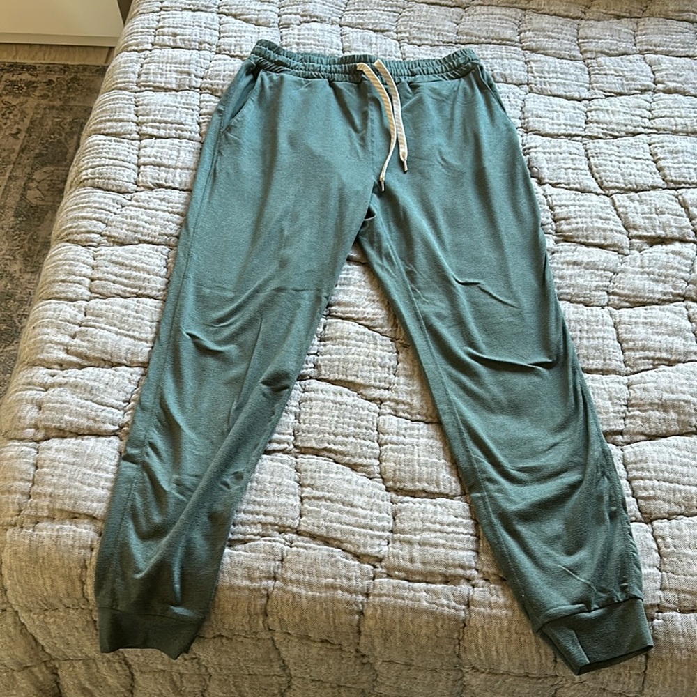 VUORI PERFORMANCE JOGGER
